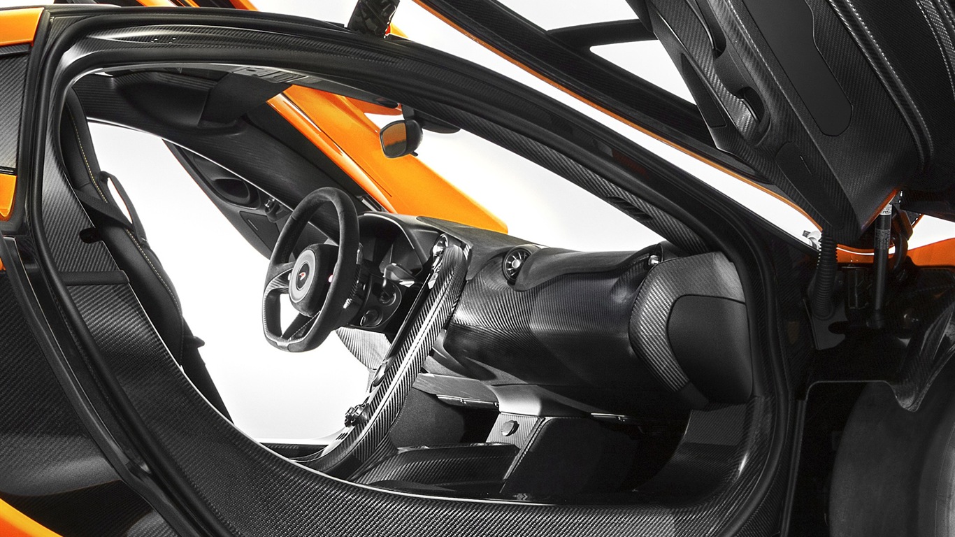 2013 McLaren P1 supercar 迈凯轮P1 超级跑车高清壁纸15 - 1366x768