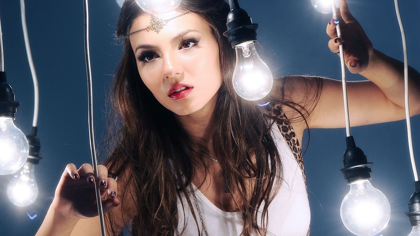 Victoria Justice 維多利亞·嘉絲蒂 美女壁紙 #36 - 1366x768