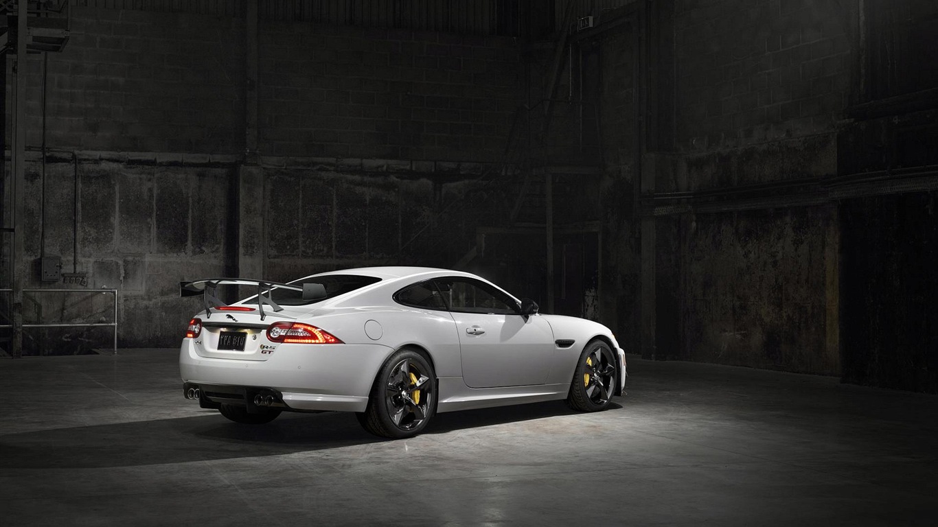 2014 Jaguar XKR-S GT supercar fonds d'écran HD #8 - 1366x768