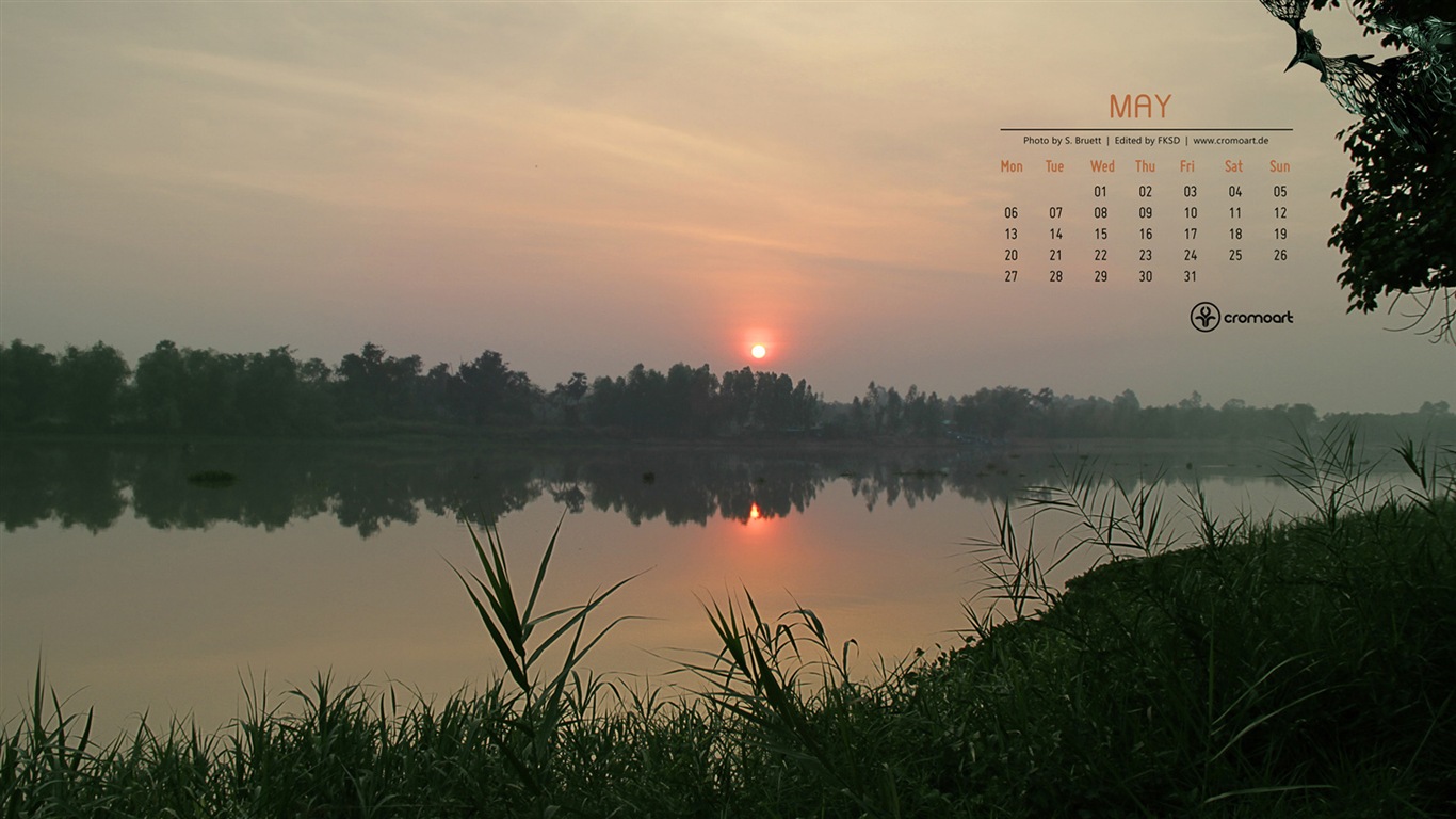 2013年5月 月曆壁紙(二) #24 - 1366x768