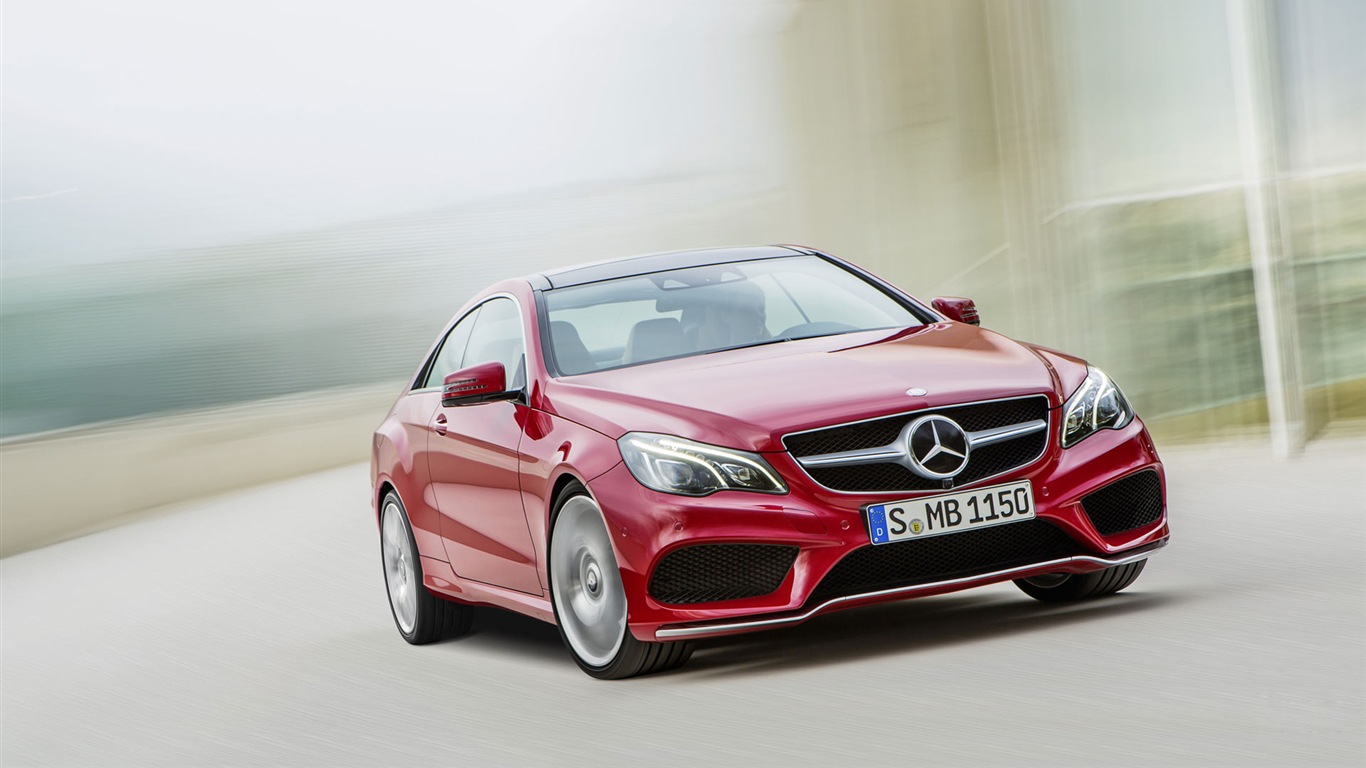 2014 Mercedes-Benz E-Class Coupe 奔驰跑车高清壁纸10 - 1366x768