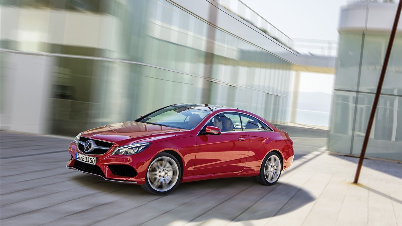 2014 Mercedes-Benz E-Class Coupe 奔馳跑車高清壁紙 #12 - 1366x768