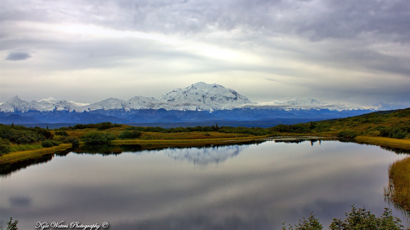 Windows 8 thème fond d'écran: Alaska paysage #5 - 1366x768