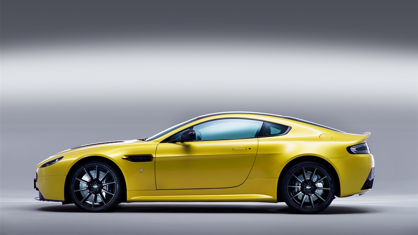 2013 Aston Martin V12 Vantage S HD tapety na plochu #11 - 1366x768