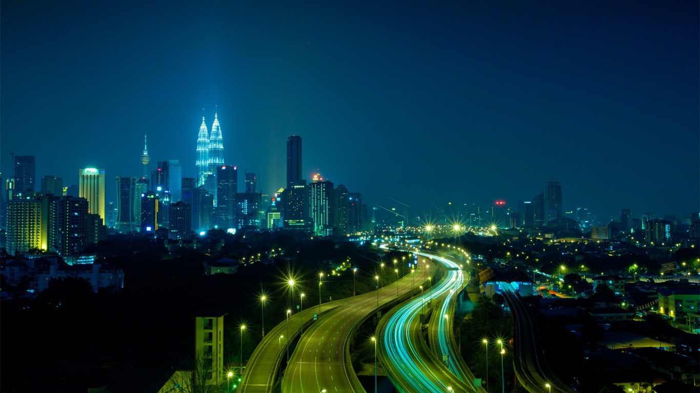Charming city night HD Wallpaper #5 - 1366x768