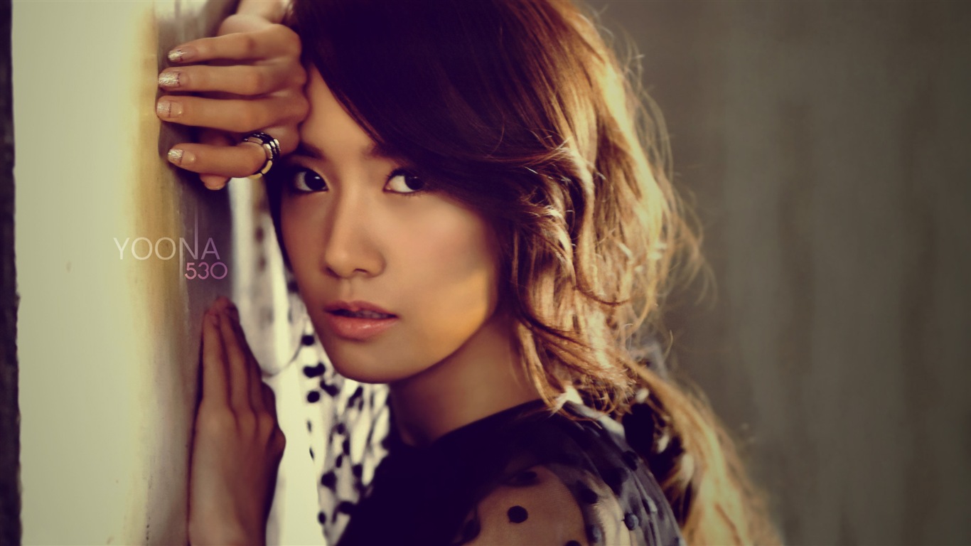 少女時代 林允兒 Lim YoonA 高清壁紙 #10 - 1366x768