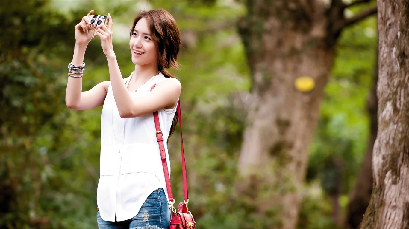 Girls Generation, Lim Yoona fondos de pantalla de alta definición #15 - 1366x768