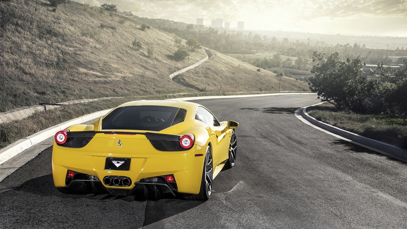 2013 Ferrari 458 Italia with 458-V 法拉利 高清壁纸5 - 1366x768