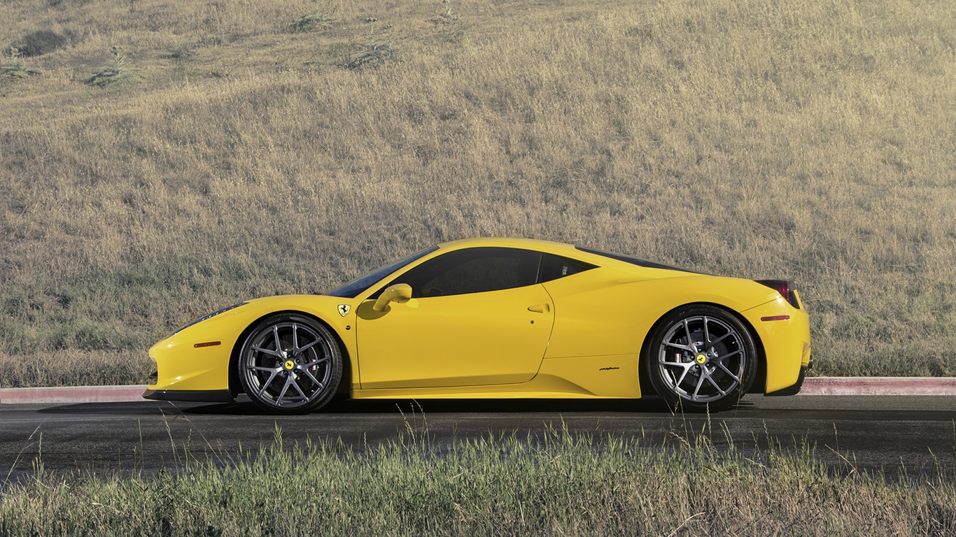 2013 Ferrari 458 Italia with 458-V 法拉利高清壁紙 #8 - 1366x768