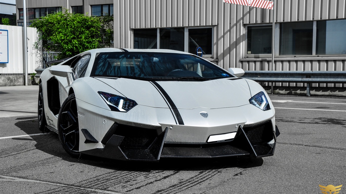 2013 Lamborghini Aventador LP900 SV Limited Edition 蘭博基尼 限量版高清壁紙 #4 - 1366x768