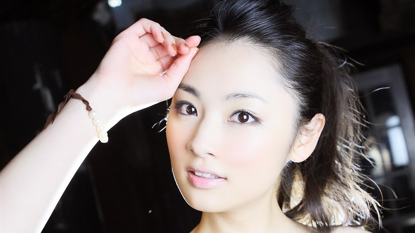 Tantan Hayashi 林丹丹 日本女星 高清壁紙 #5 - 1366x768