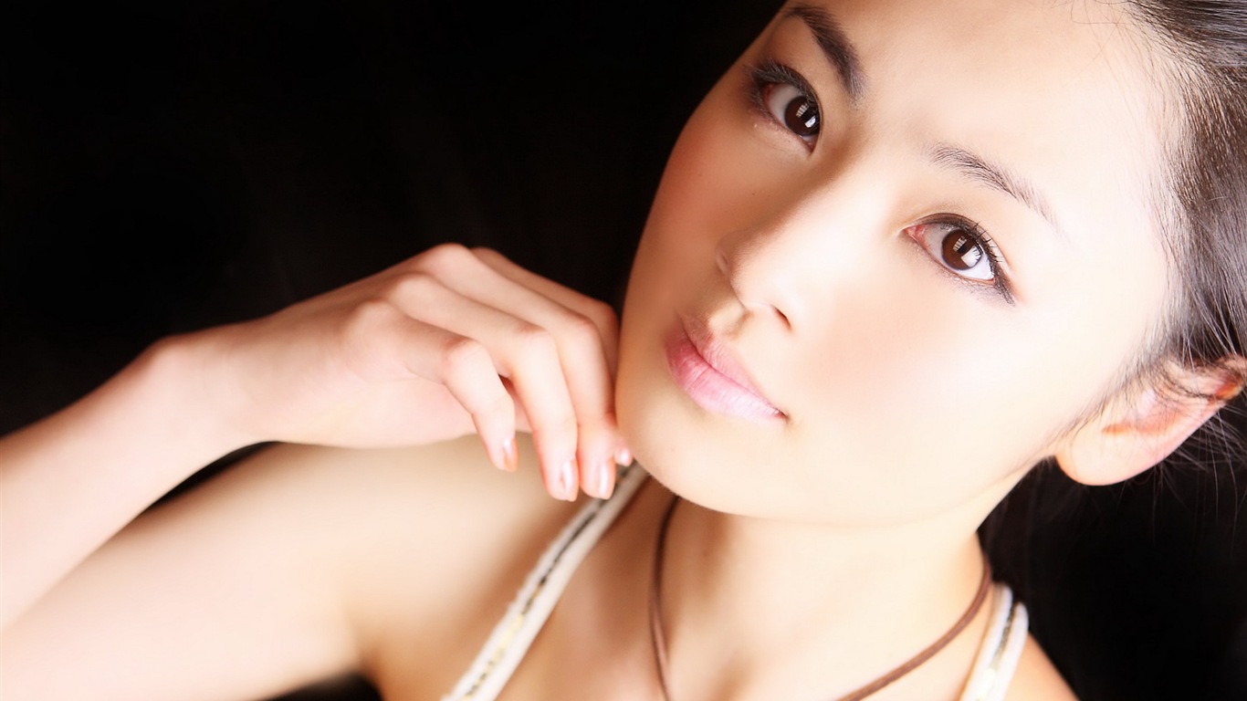 Tantan Hayashi 林丹丹 日本女星 高清壁紙 #9 - 1366x768