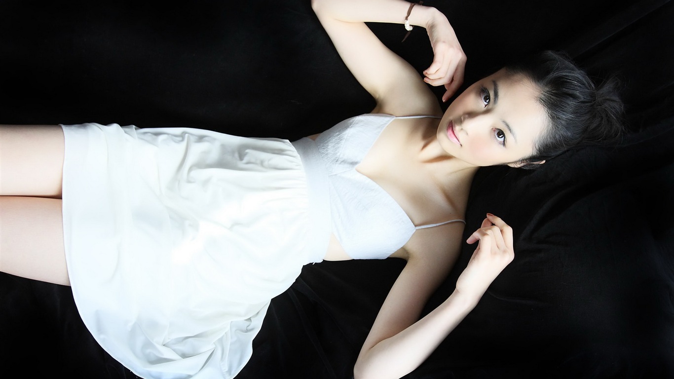 Tantan Hayashi 林丹丹 日本女星 高清壁紙 #20 - 1366x768