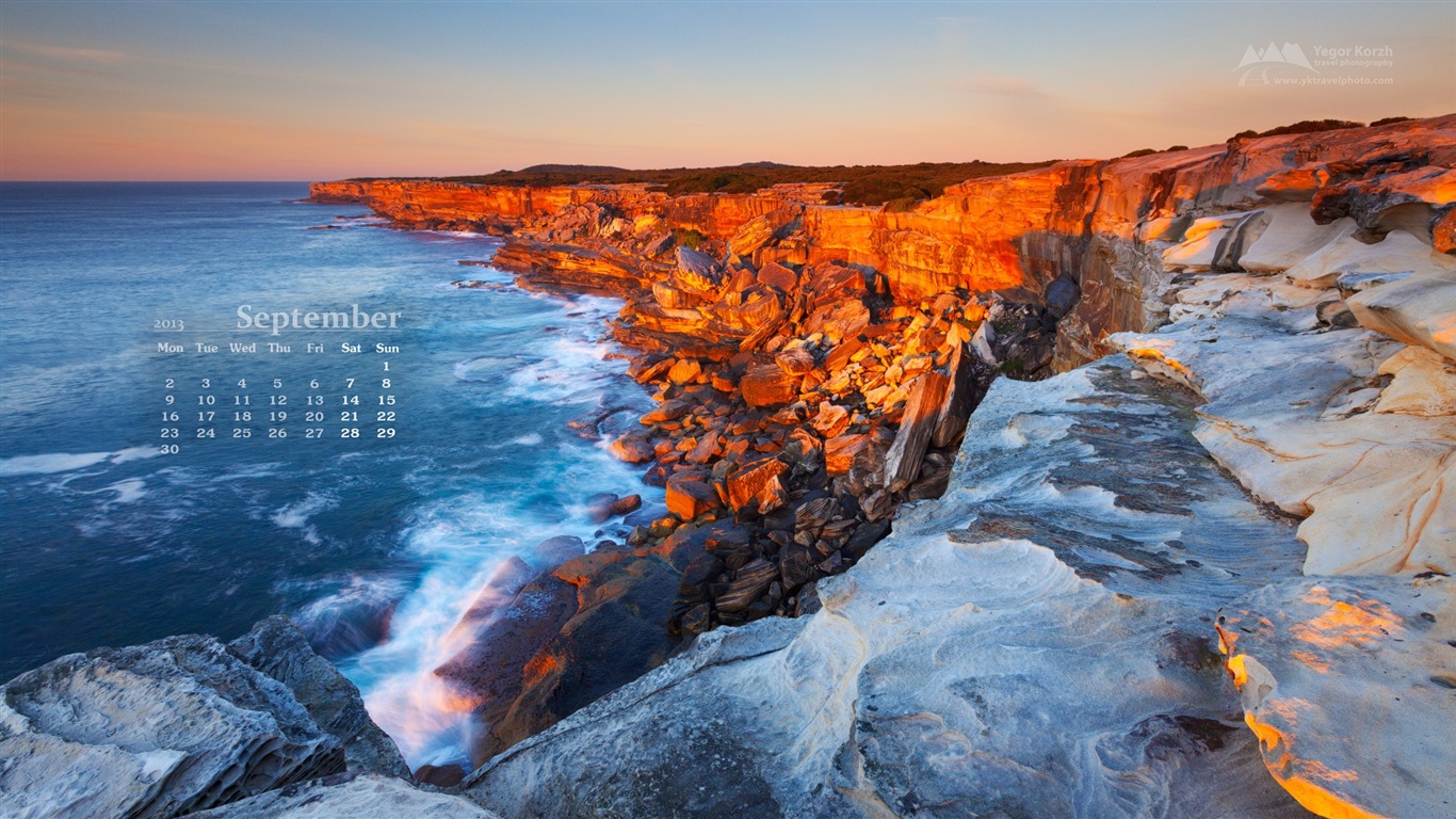 Septembre 2013 Calendar Wallpaper (1) #1 - 1366x768