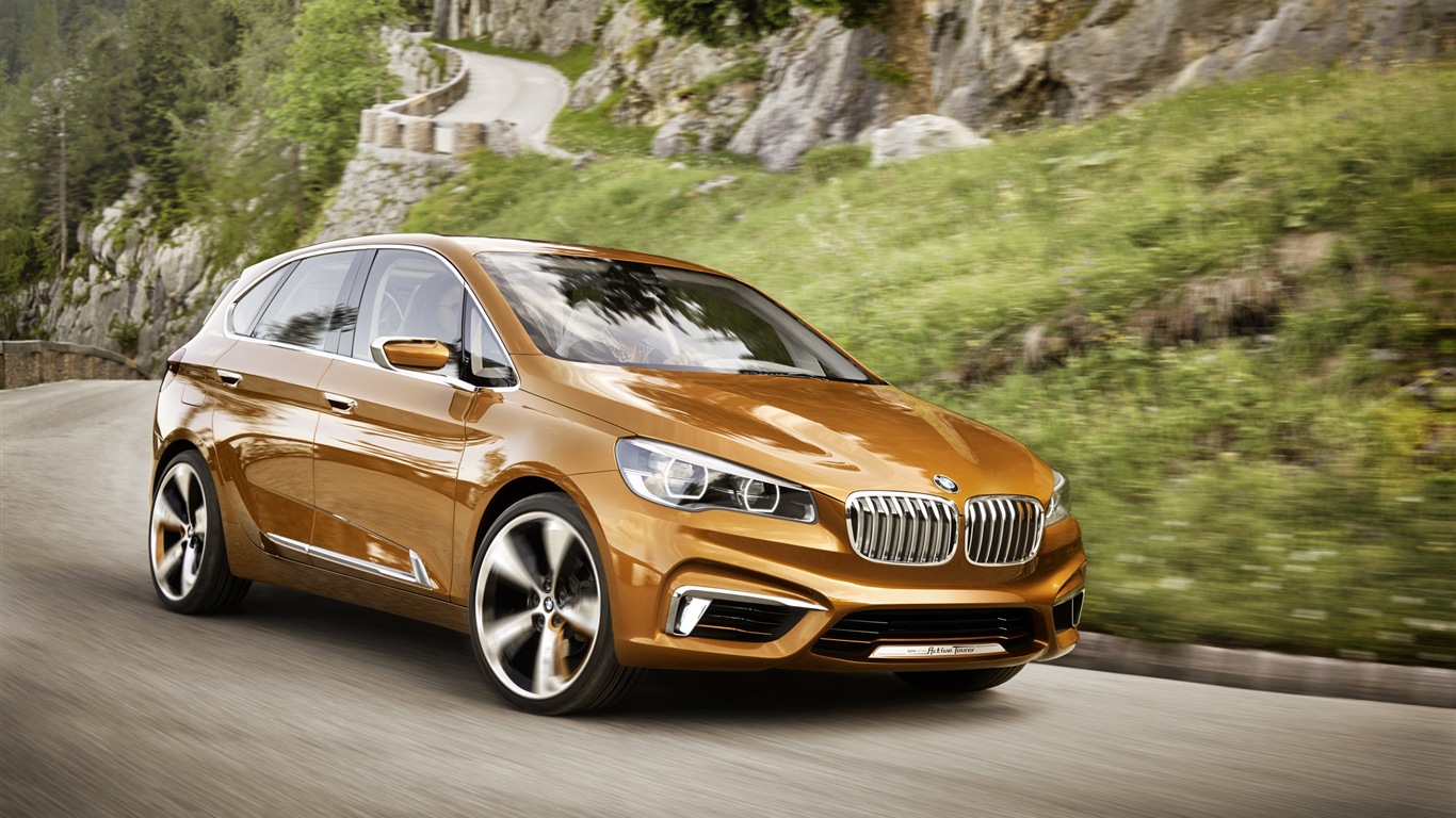 2013 BMW Concept Active Tourer 宝马旅行车 高清壁纸1 - 1366x768