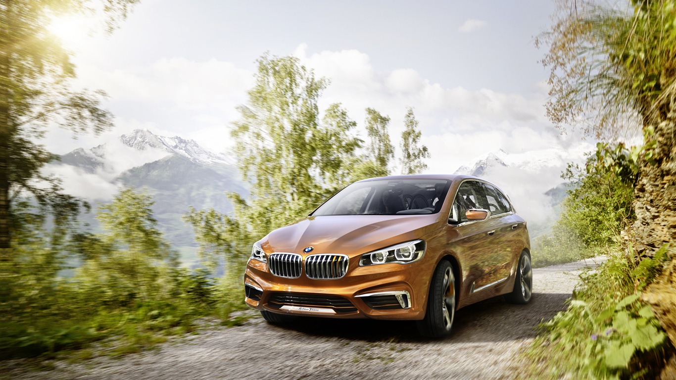 2013 BMW Concept Active Tourer HD tapety na plochu #7 - 1366x768