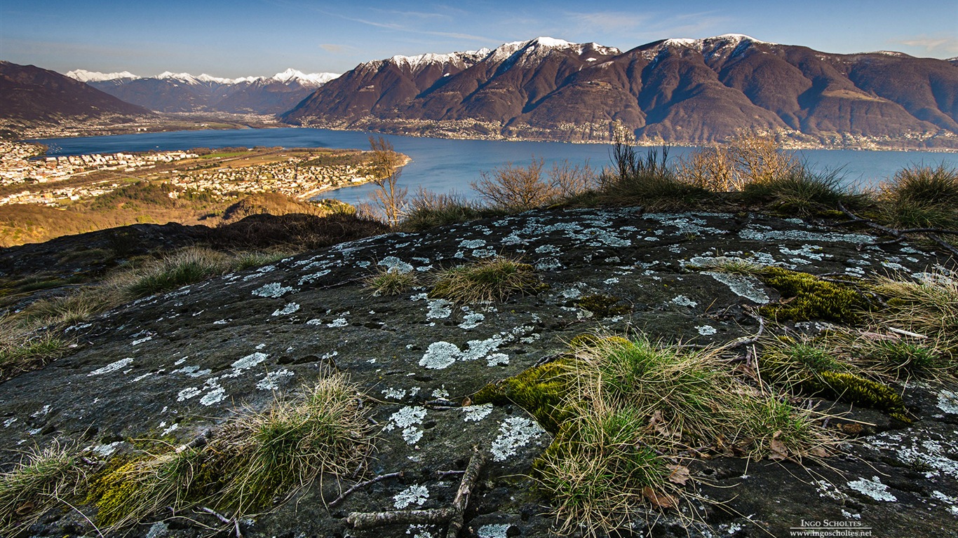 Windows 8 主题壁纸：欧洲风景区11 - 1366x768