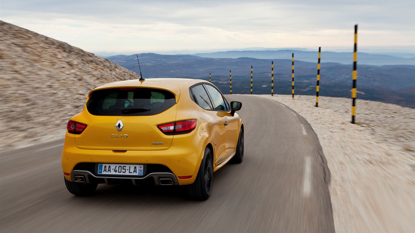 2013 Renault Clio RS 200 barva žlutá vůz HD Tapety na plochu #5 - 1366x768