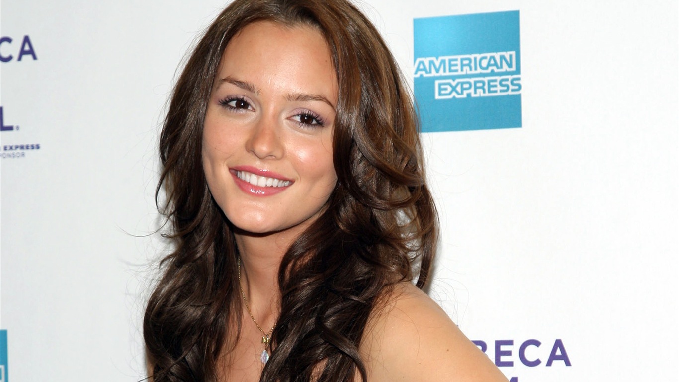 Leighton Meester krásné Tapety na plochu #9 - 1366x768