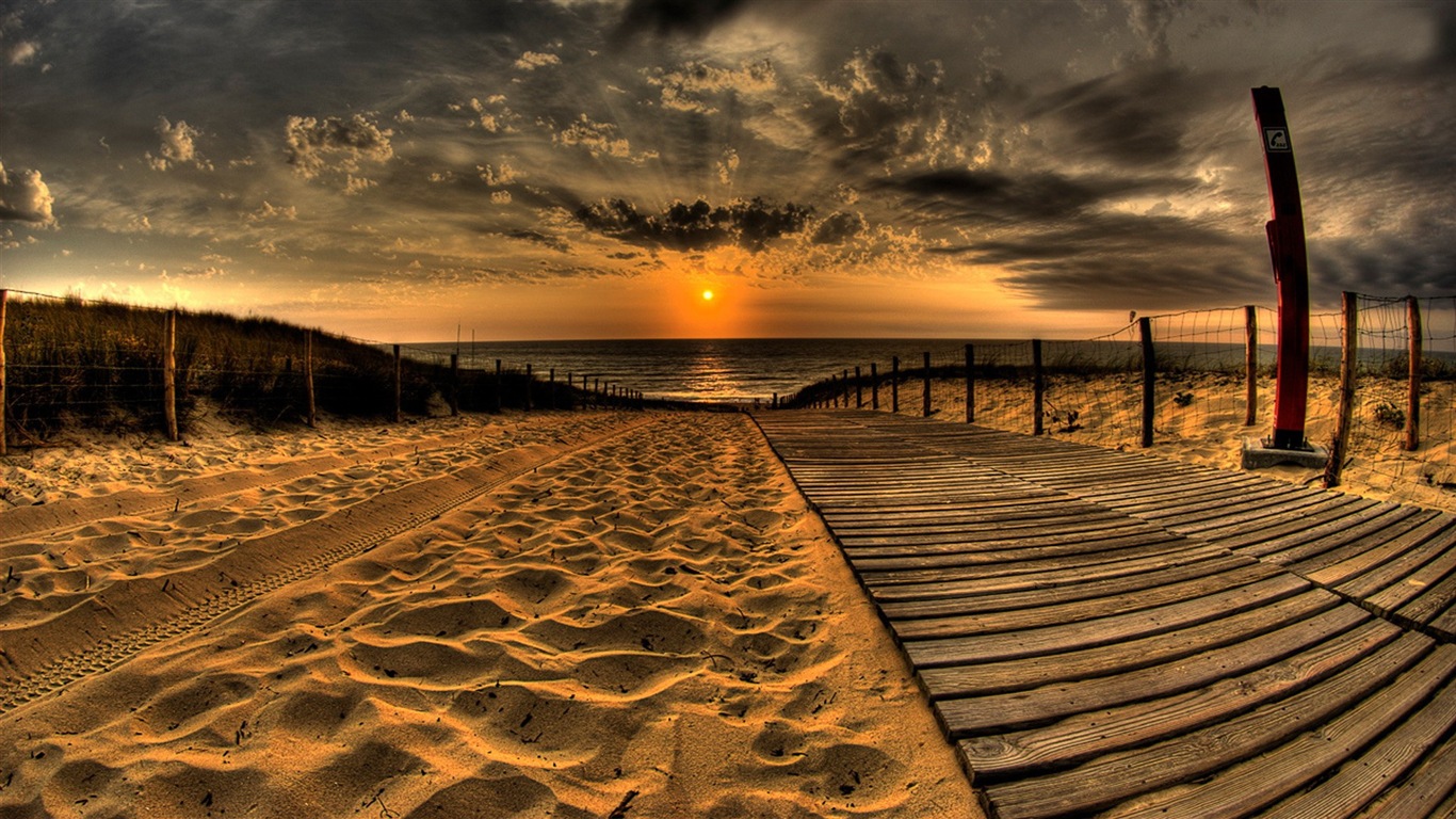 Costa del muelle al atardecer paisaje HD wallpaper #5 - 1366x768