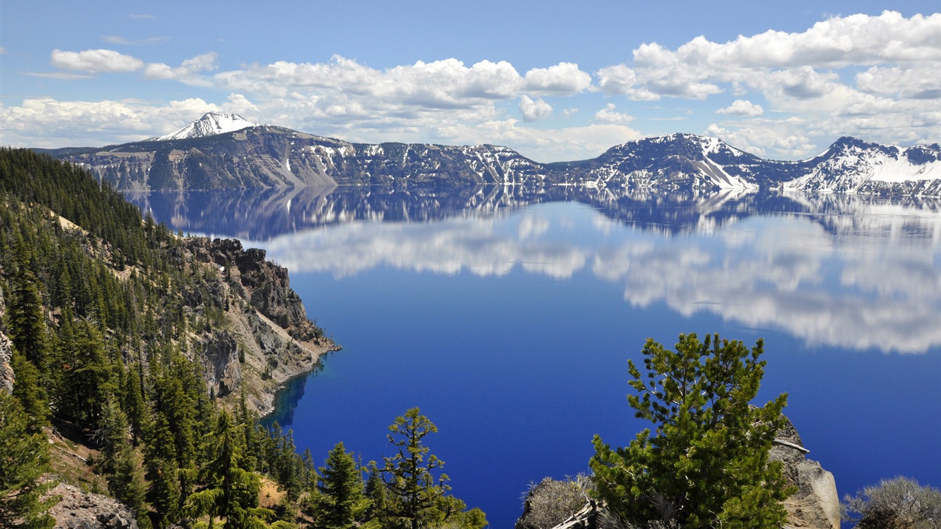 火山湖泊風景 高清壁紙 #4 - 1366x768