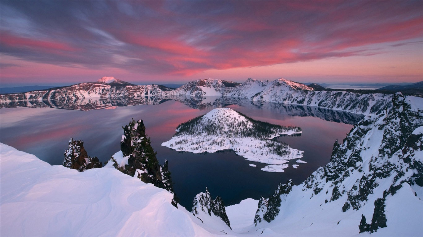 火山湖泊風景 高清壁紙 #9 - 1366x768