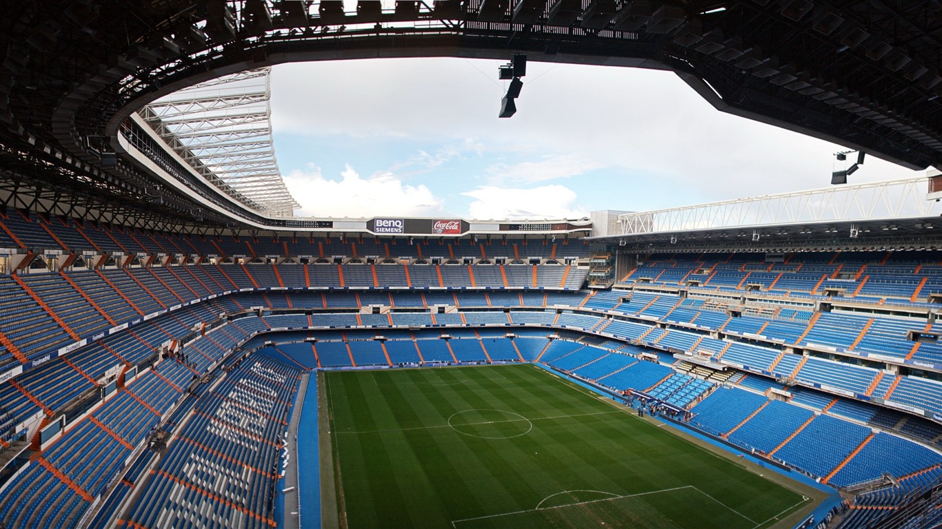 Hlavní město Španělska Madrid, městské scenérie HD Tapety na plochu #3 - 1366x768