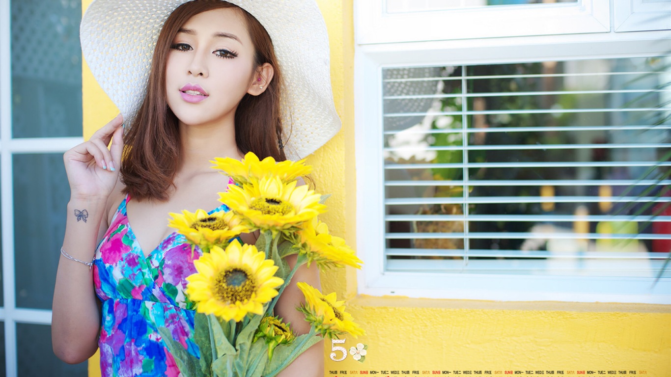 May 2014 calendar wallpaper (1) #2 - 1366x768