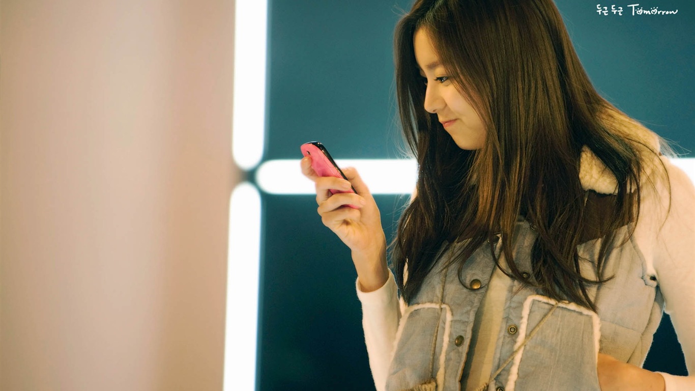 韓國美女，李多海，高清壁紙 #13 - 1366x768