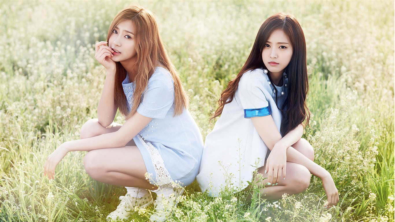 Korejský hudební dívčí skupina, růžové HD tapety na plochu #9 - 1366x768