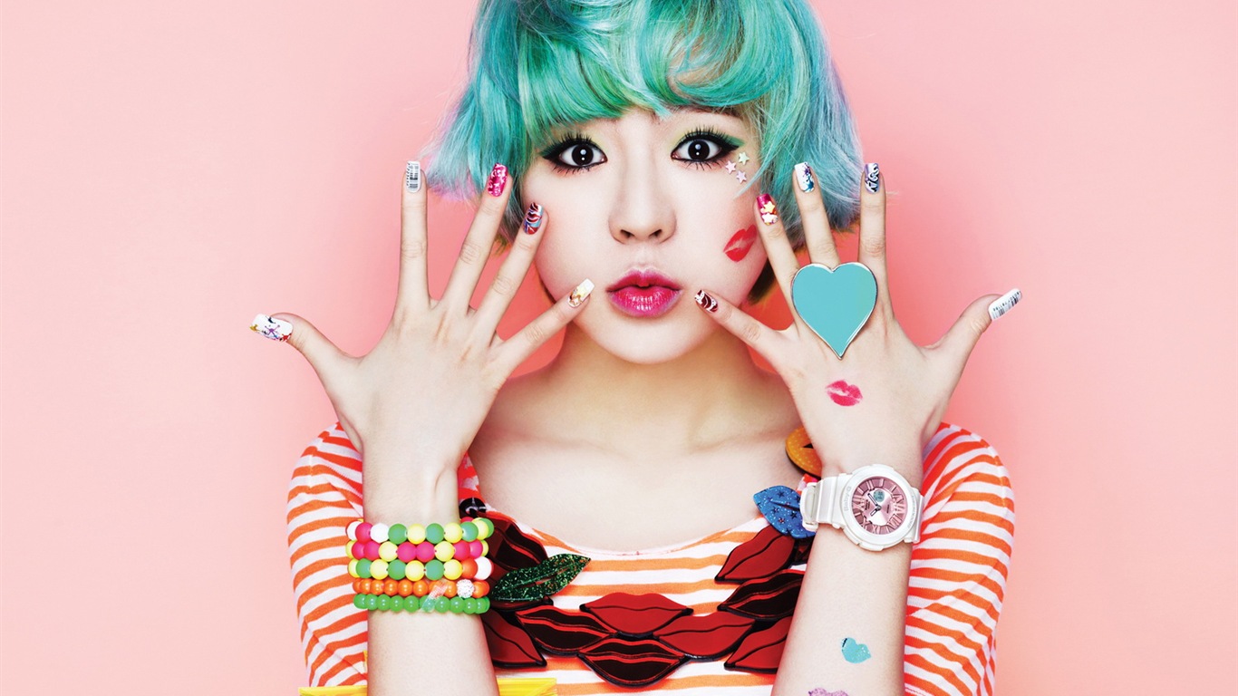 少女時代 Casio Kiss Me Baby-G 壁紙專輯 #6 - 1366x768