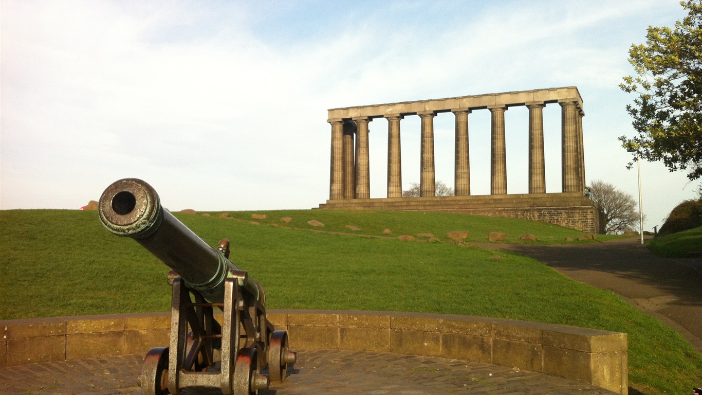 Schöne Stadt Edinburgh, Schottland HD Wallpaper #2 - 1366x768