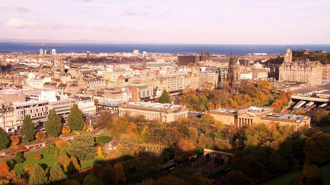 Krásné město Edinburgh, Skotsko HD Tapety na plochu #8 - 1366x768
