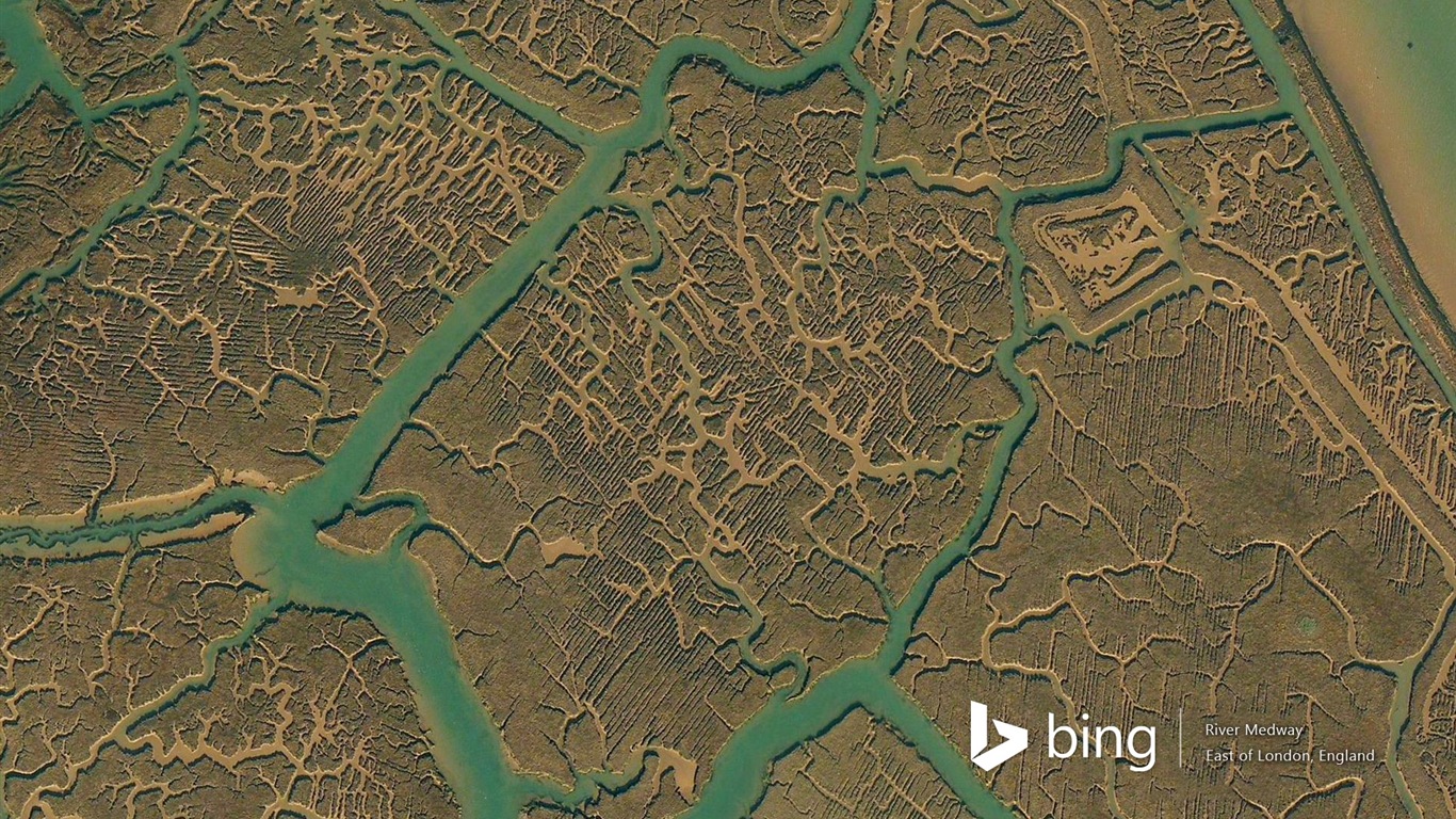 Microsoft Bing HD Tapety na plochu: Letecký pohled na Evropu #11 - 1366x768