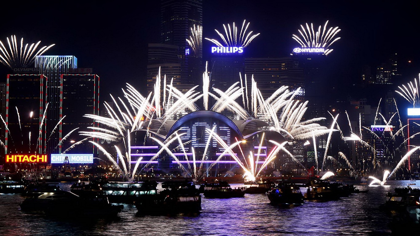 夜空下的美景，煙花精美壁紙 #28 - 1366x768