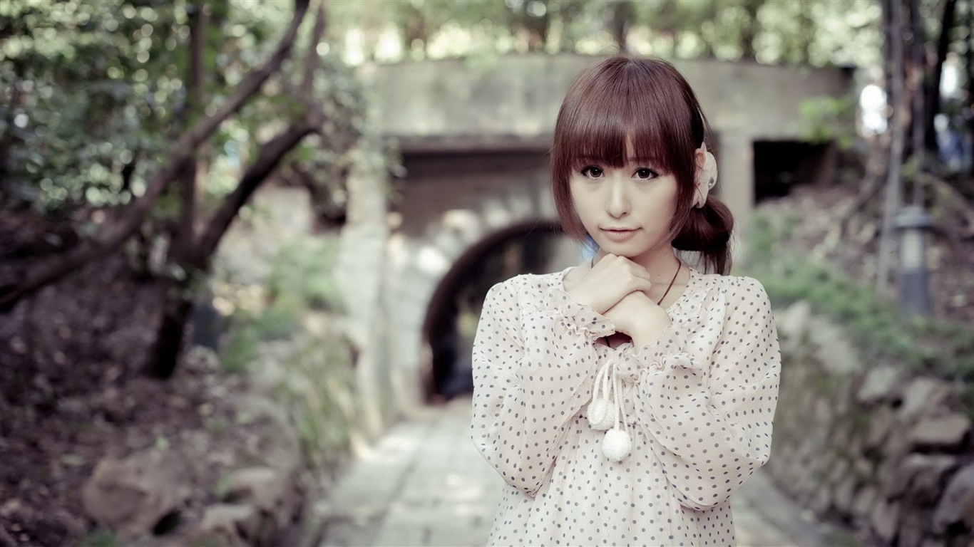 清純可愛的亞洲女孩 高清壁紙 #3 - 1366x768