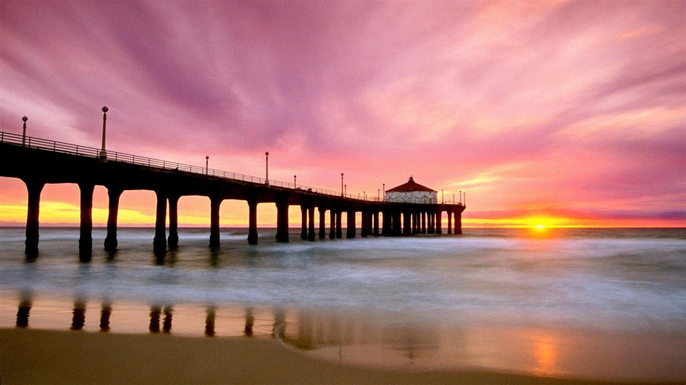 Pier and bridge HD wallpapers #13 - 1366x768