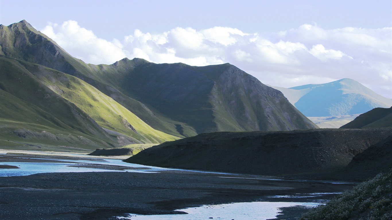 Qinghai Plateau krásné scenérie tapety #5 - 1366x768