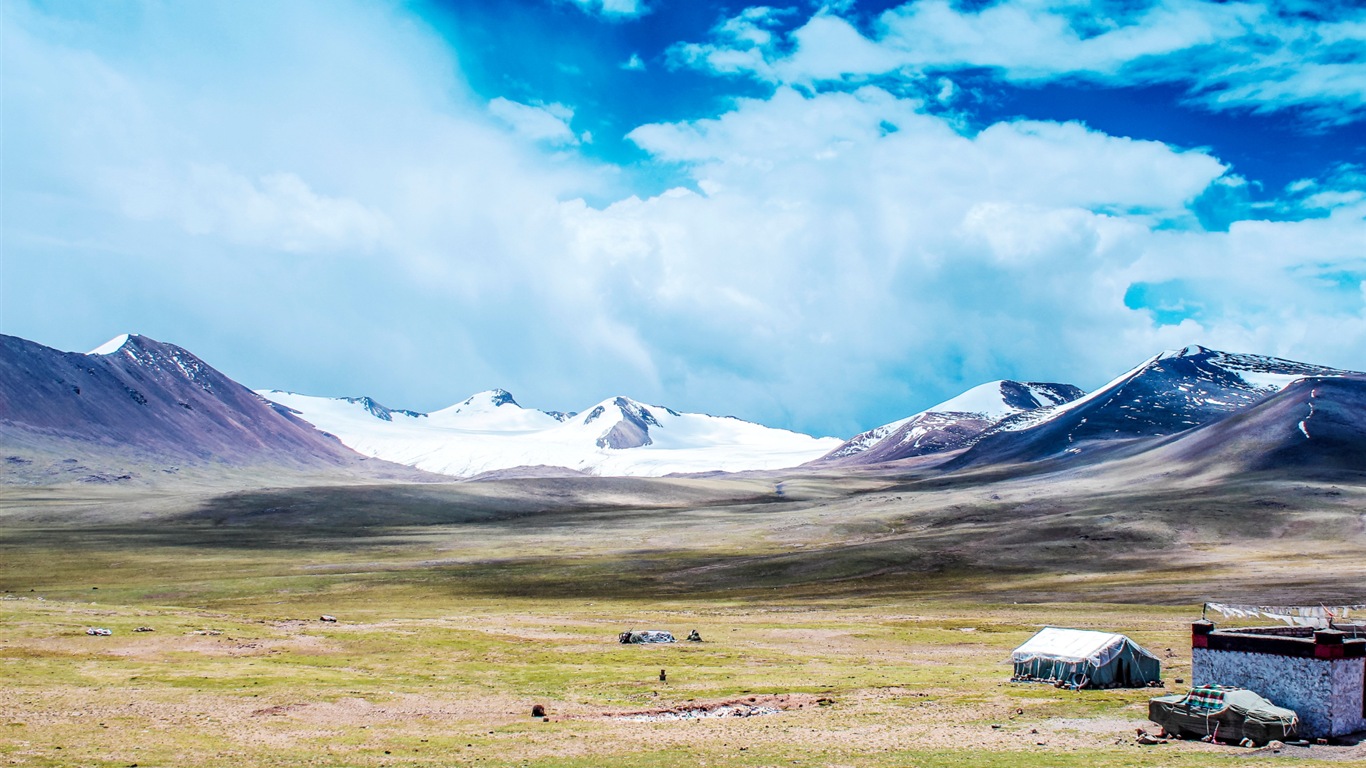 Qinghai Plateau krásné scenérie tapety #13 - 1366x768