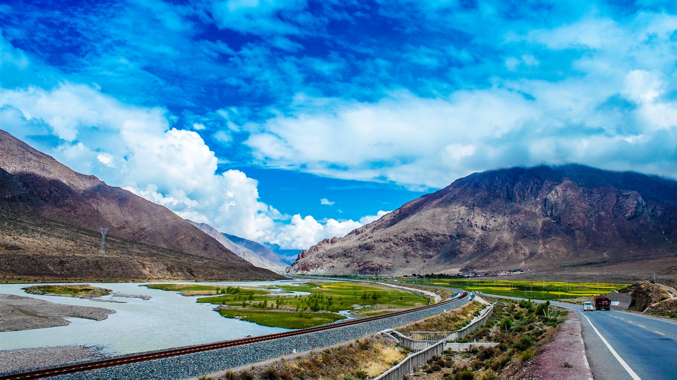 Qinghai Plateau krásné scenérie tapety #19 - 1366x768