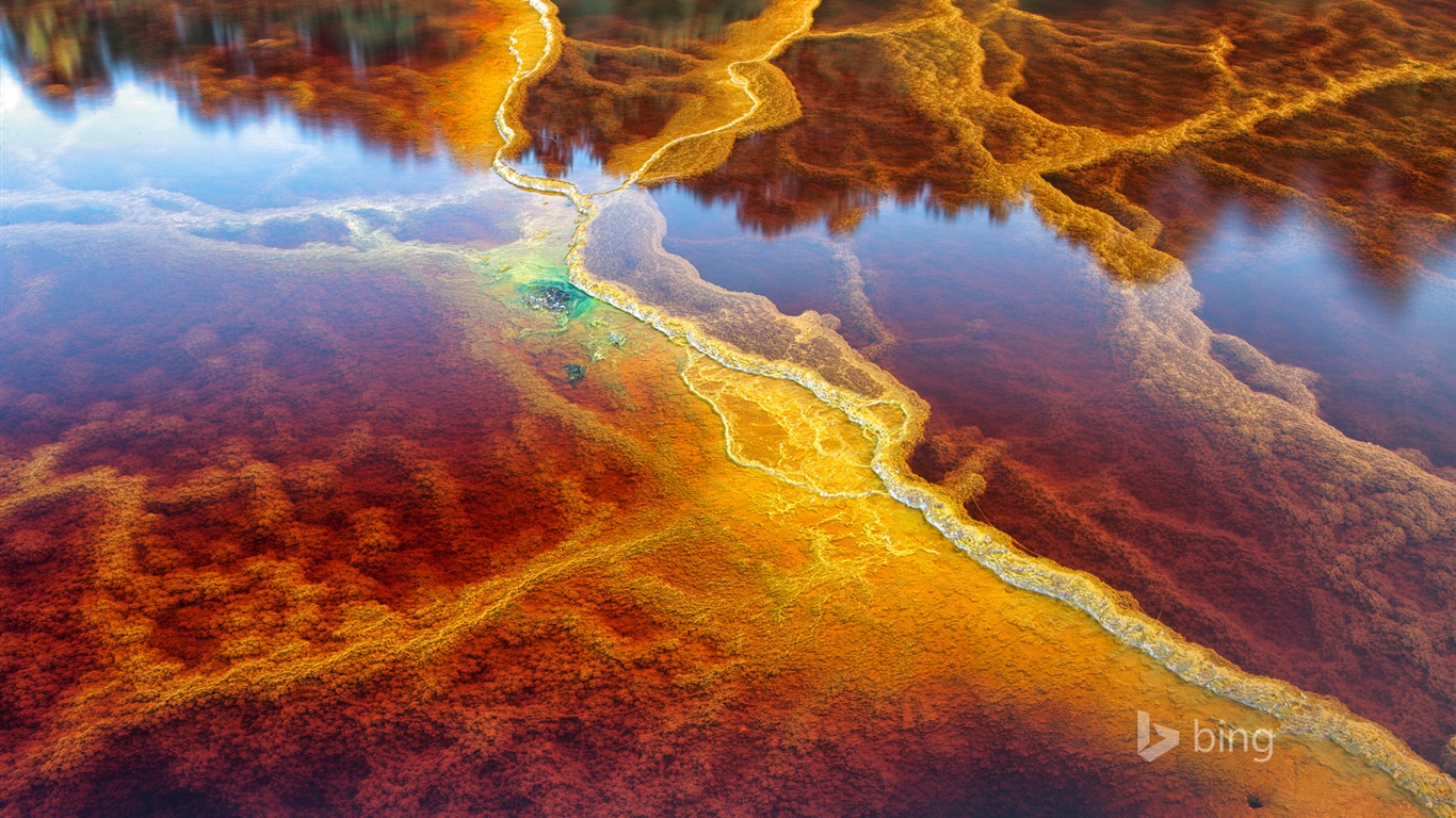 Října 2014 Bing scenérie HD Tapety na plochu #1 - 1366x768
