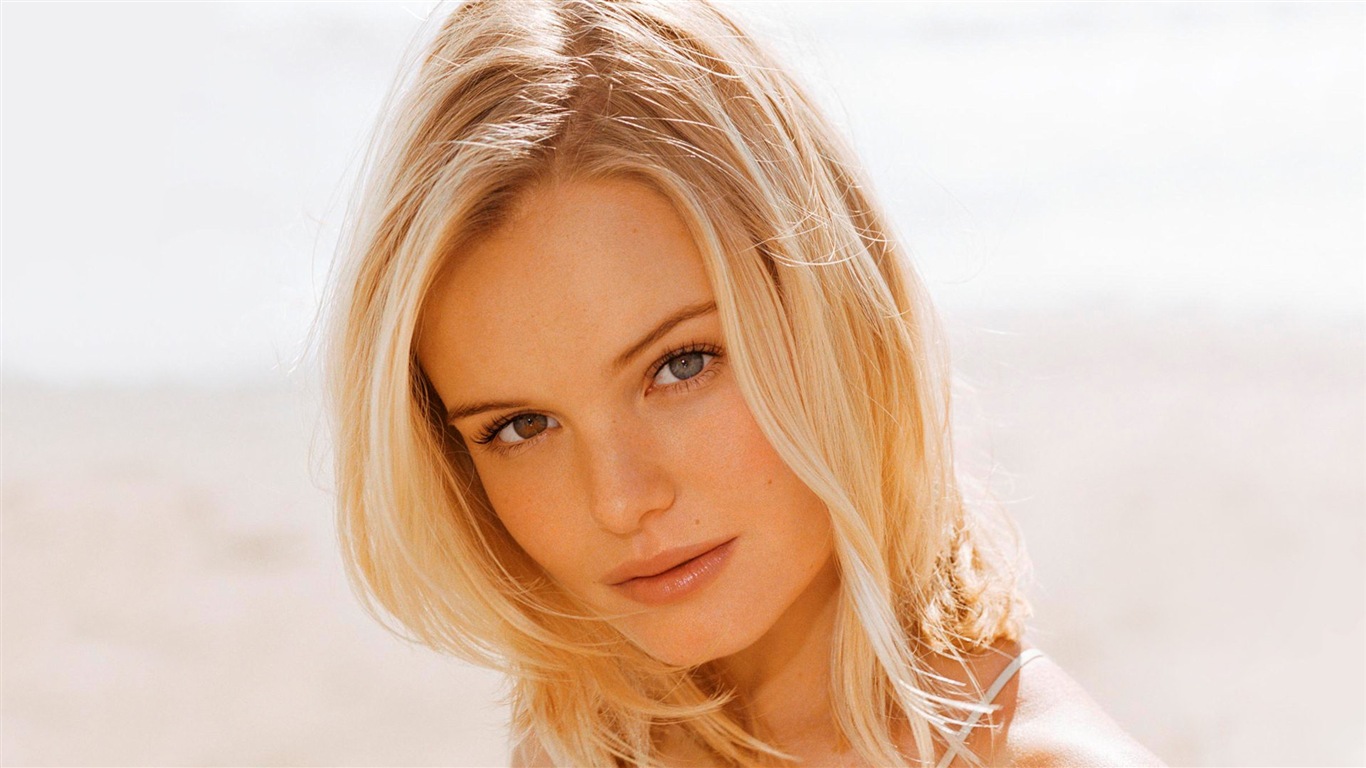 Kate Bosworth HD fondos de pantalla #14 - 1366x768