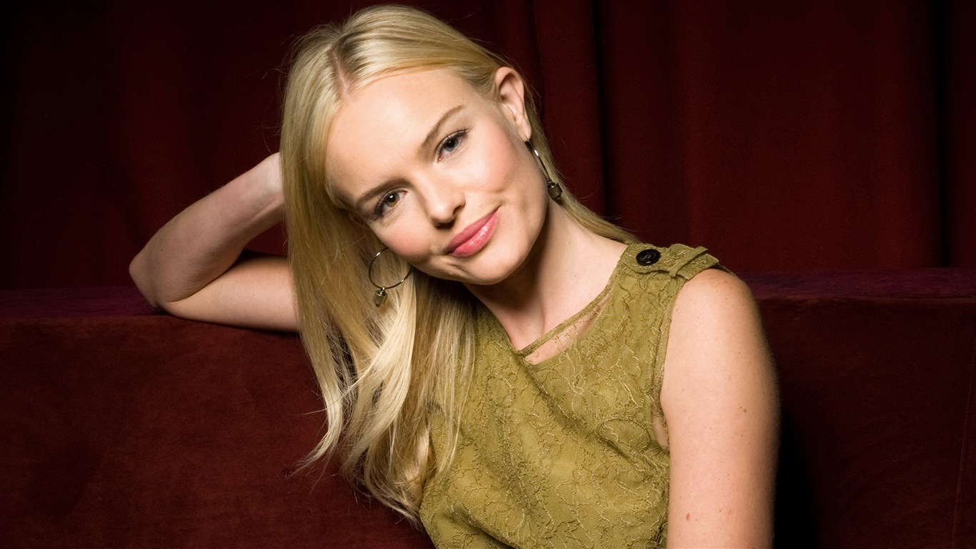 Kate Bosworth HD fondos de pantalla #19 - 1366x768
