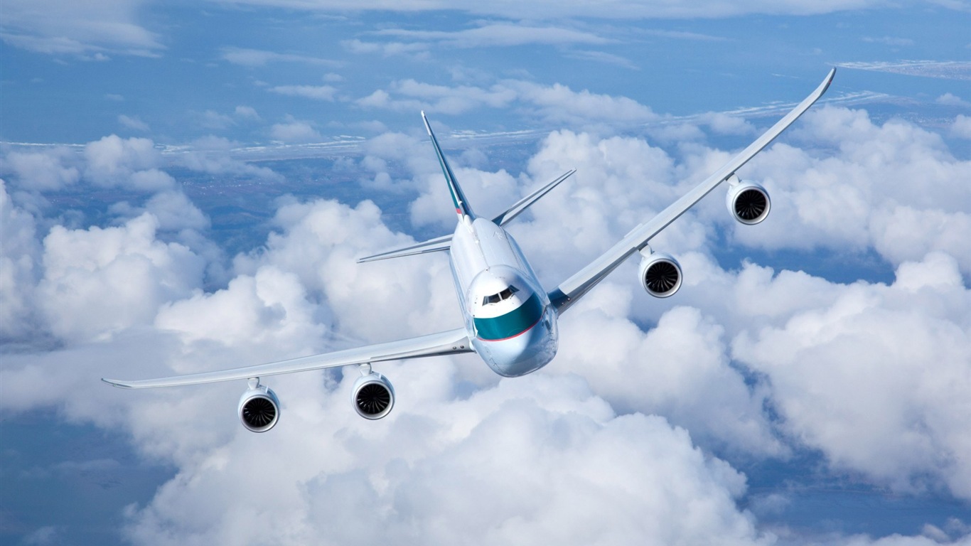 Boeing 747 dopravní letadlo HD tapety na plochu #13 - 1366x768