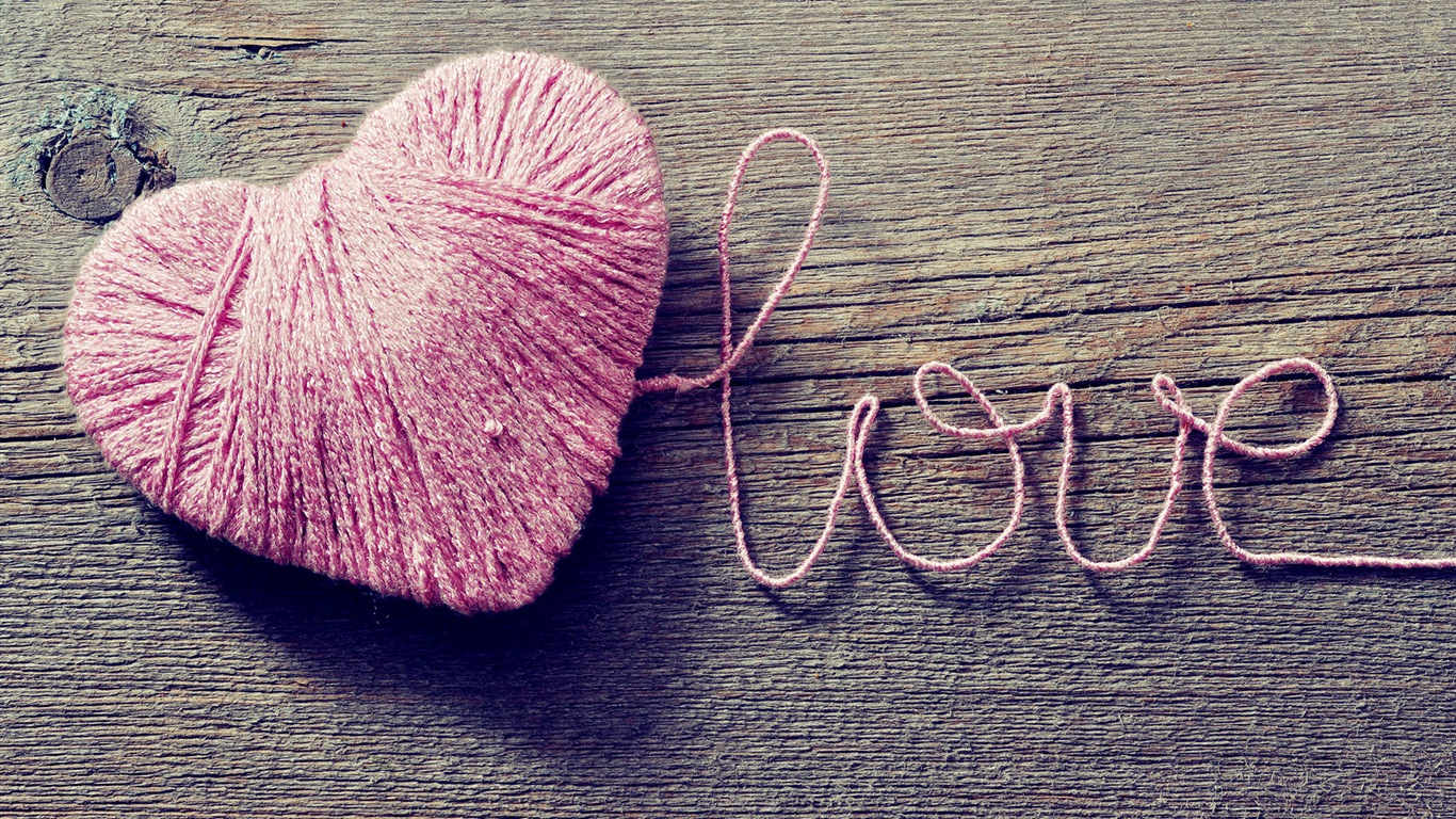 The theme of love, creative heart-shaped HD wallpapers #10 - 1366x768