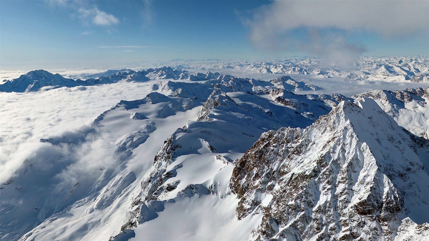 冬天的雪景，山，湖，樹木，道路高清壁紙 #14 - 1366x768