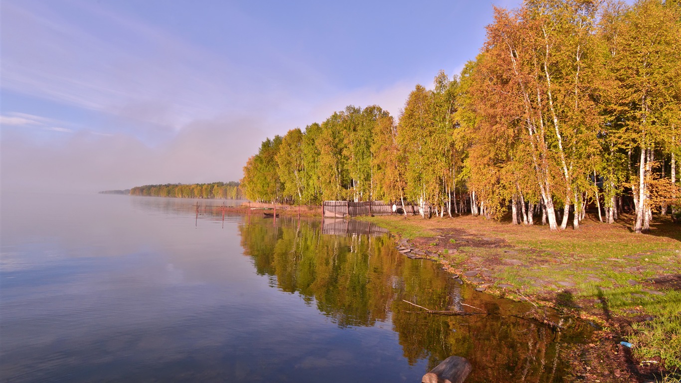 Lake Baikal in Russia, scenery HD wallpapers #9 - 1366x768