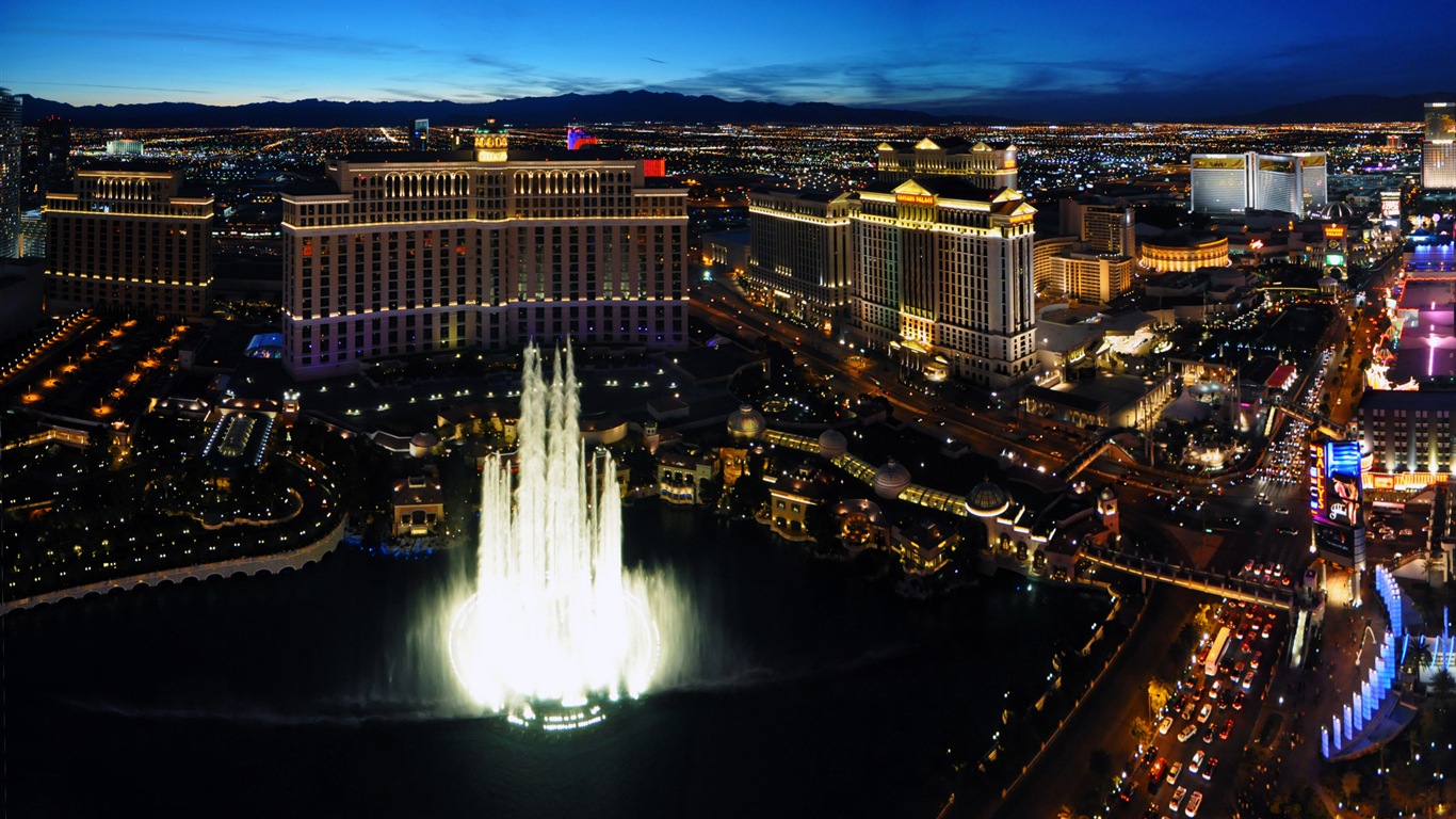 Belle nuit à Las Vegas fonds d'écran HD #6 - 1366x768