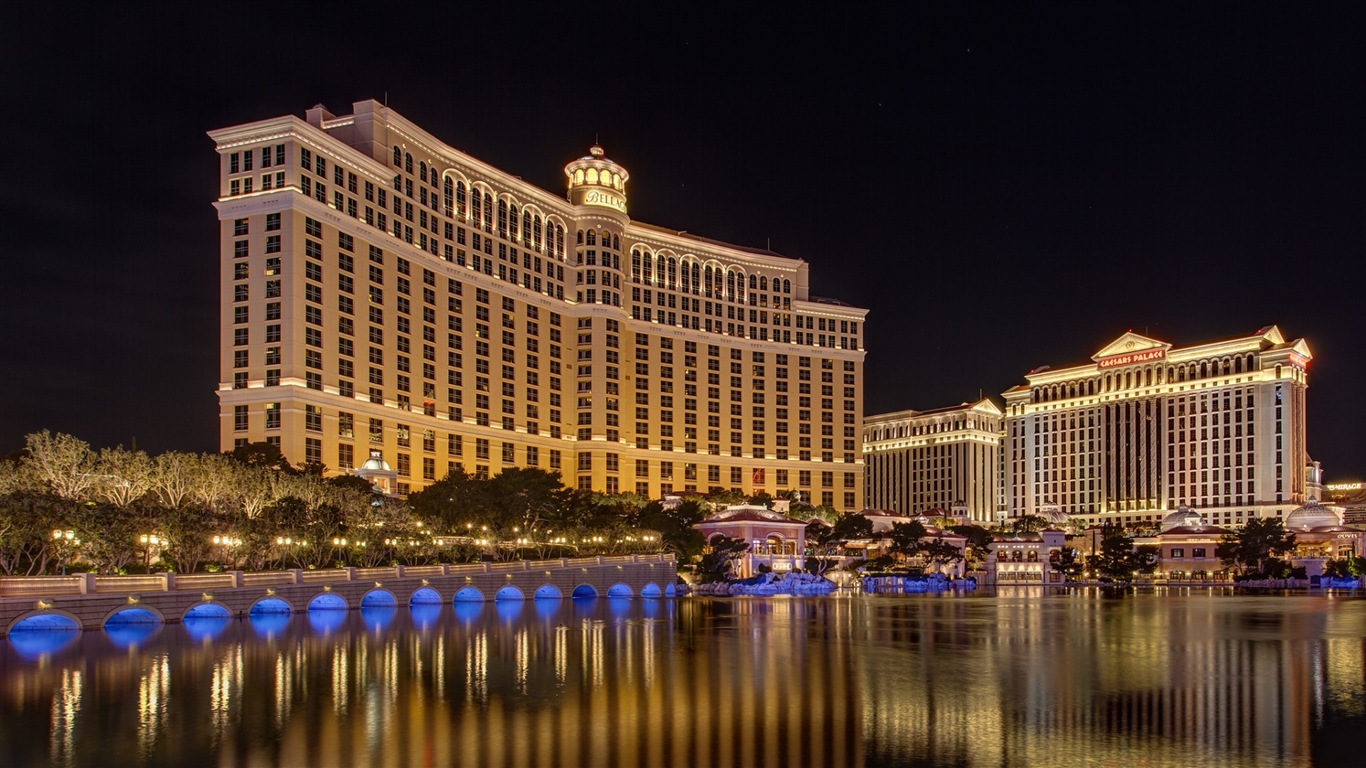 Belle nuit à Las Vegas fonds d'écran HD #11 - 1366x768