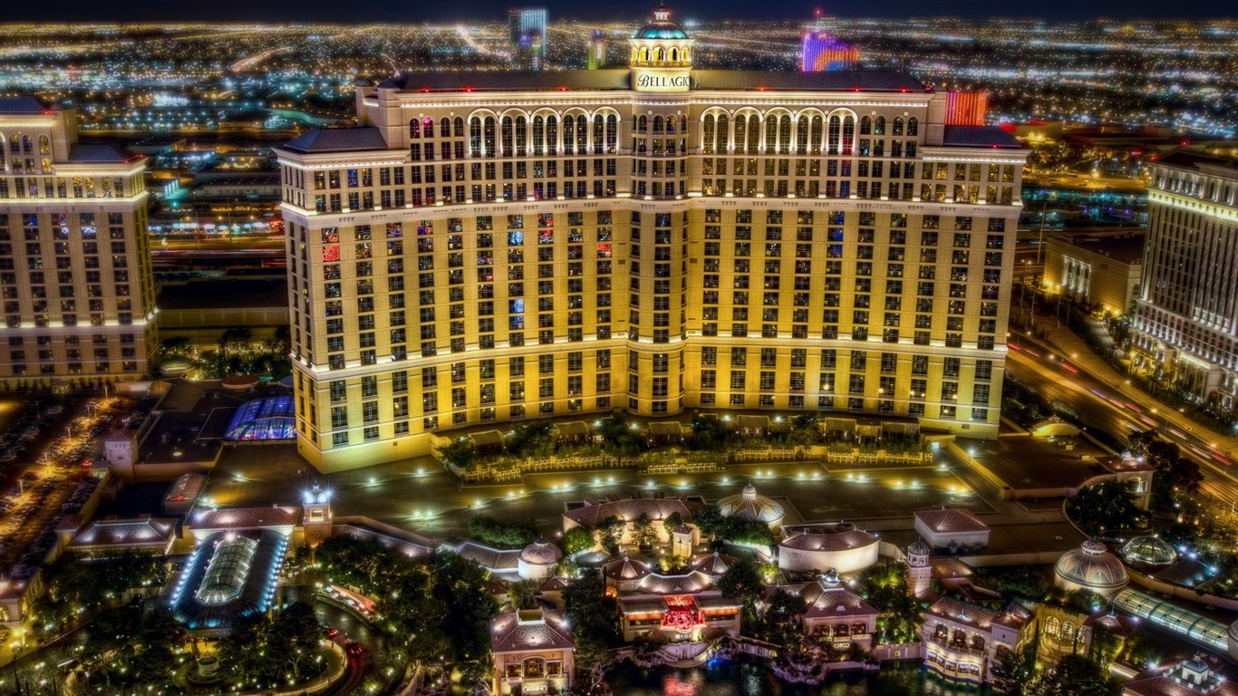 Hermosa noche en fondos de pantalla de alta definición de Las Vegas #18 - 1366x768